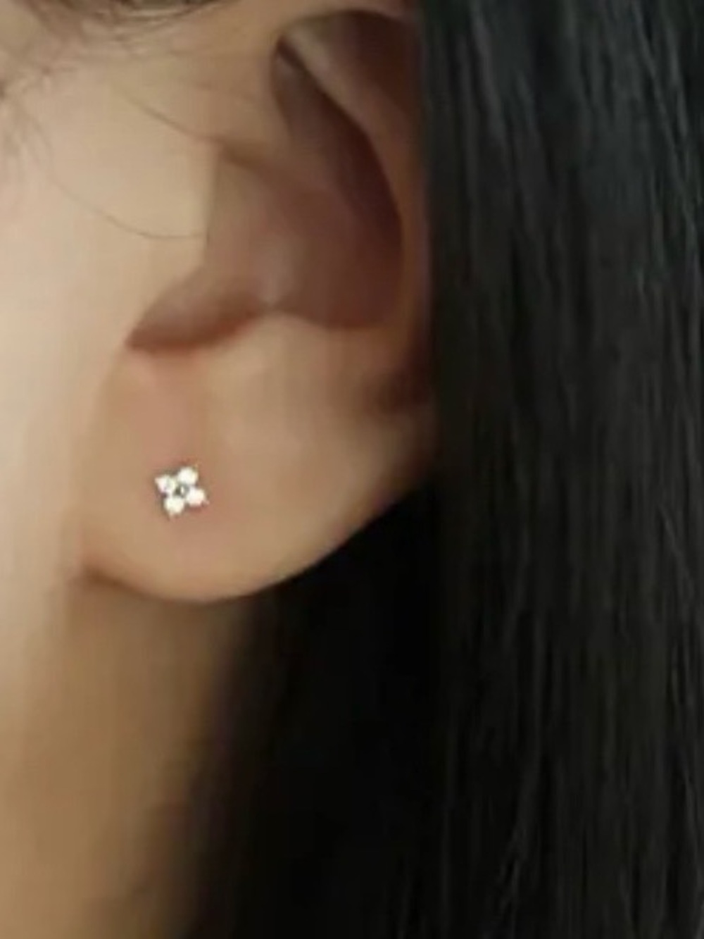 14K Yellow Gold Zircon Crystal Floret Stud Earrings
